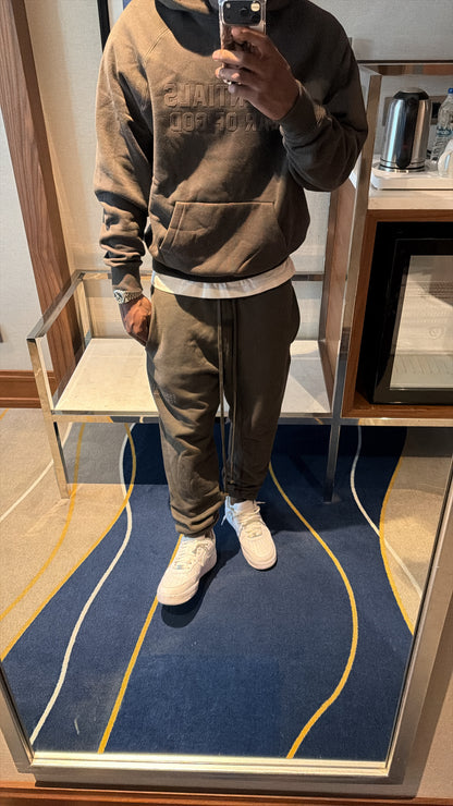 FW22 Essentials ensemble