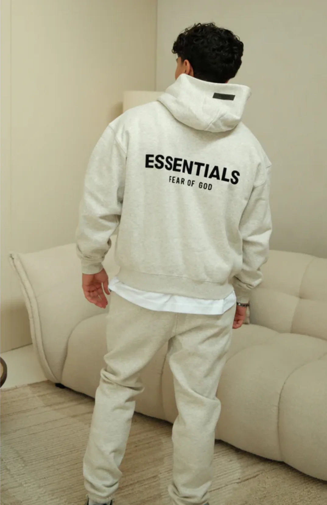 Ensemble gris clair ESSENTIALS