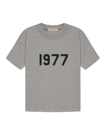 T-shirt Essentials 1977