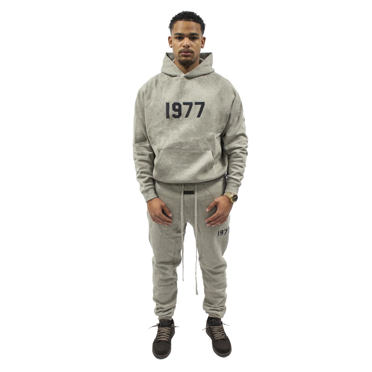Ensemble Essentials 1977 Gris/Noir