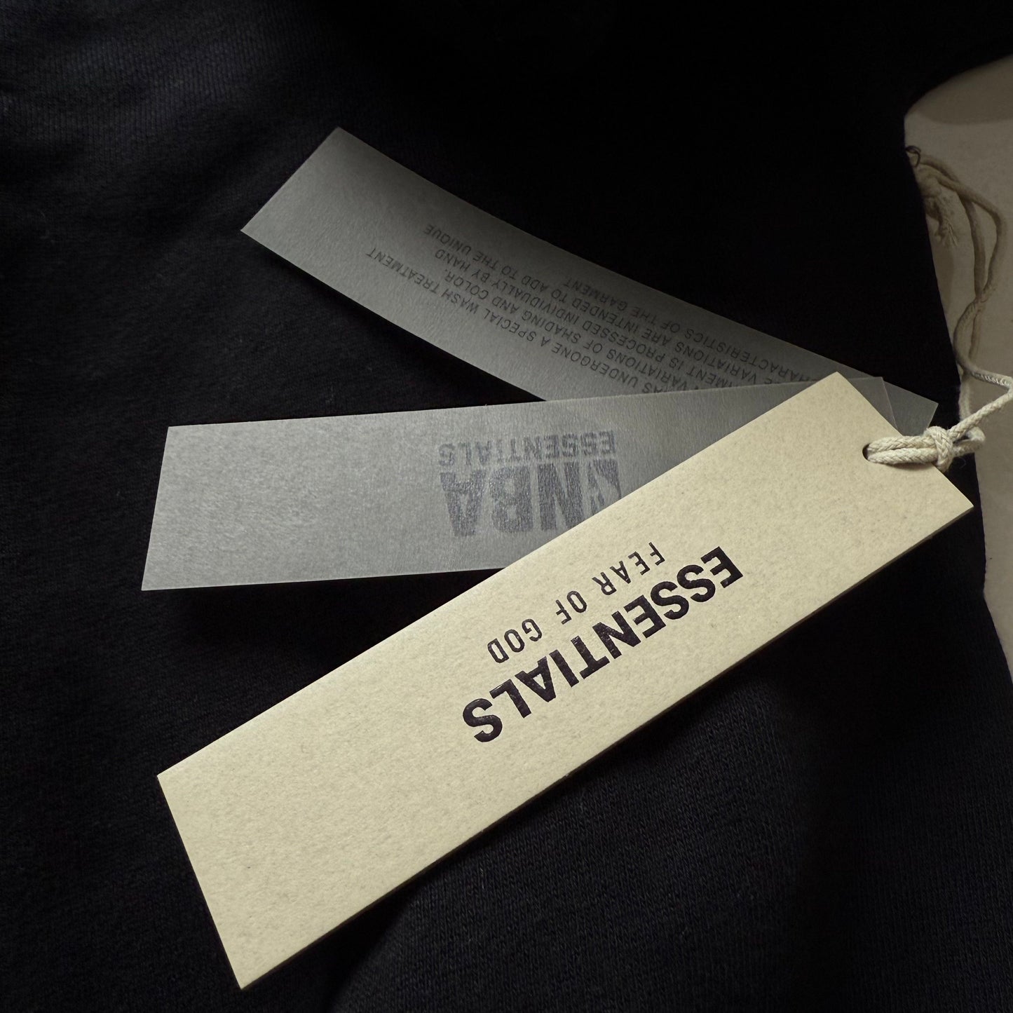 Ensemble Essentials x NBA noire